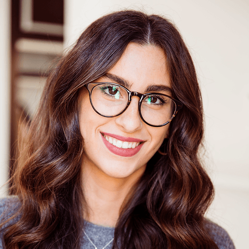 Goldankauf Johannsson Bewertung Profilbild junge frau offene braune haare - Anna Müller